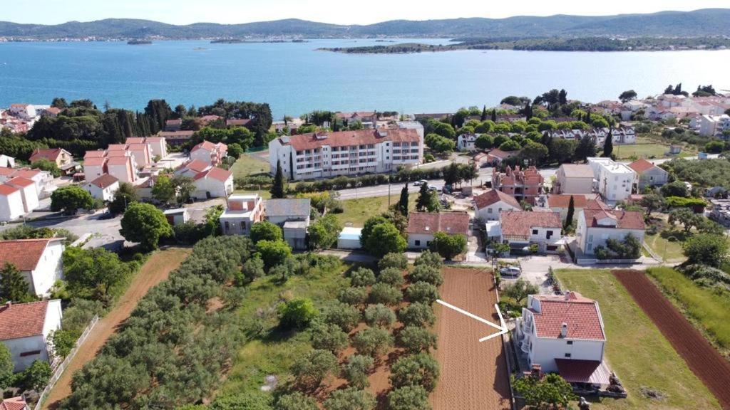 Apartments Marina Sveti Filip i Jakov Eksteriør billede