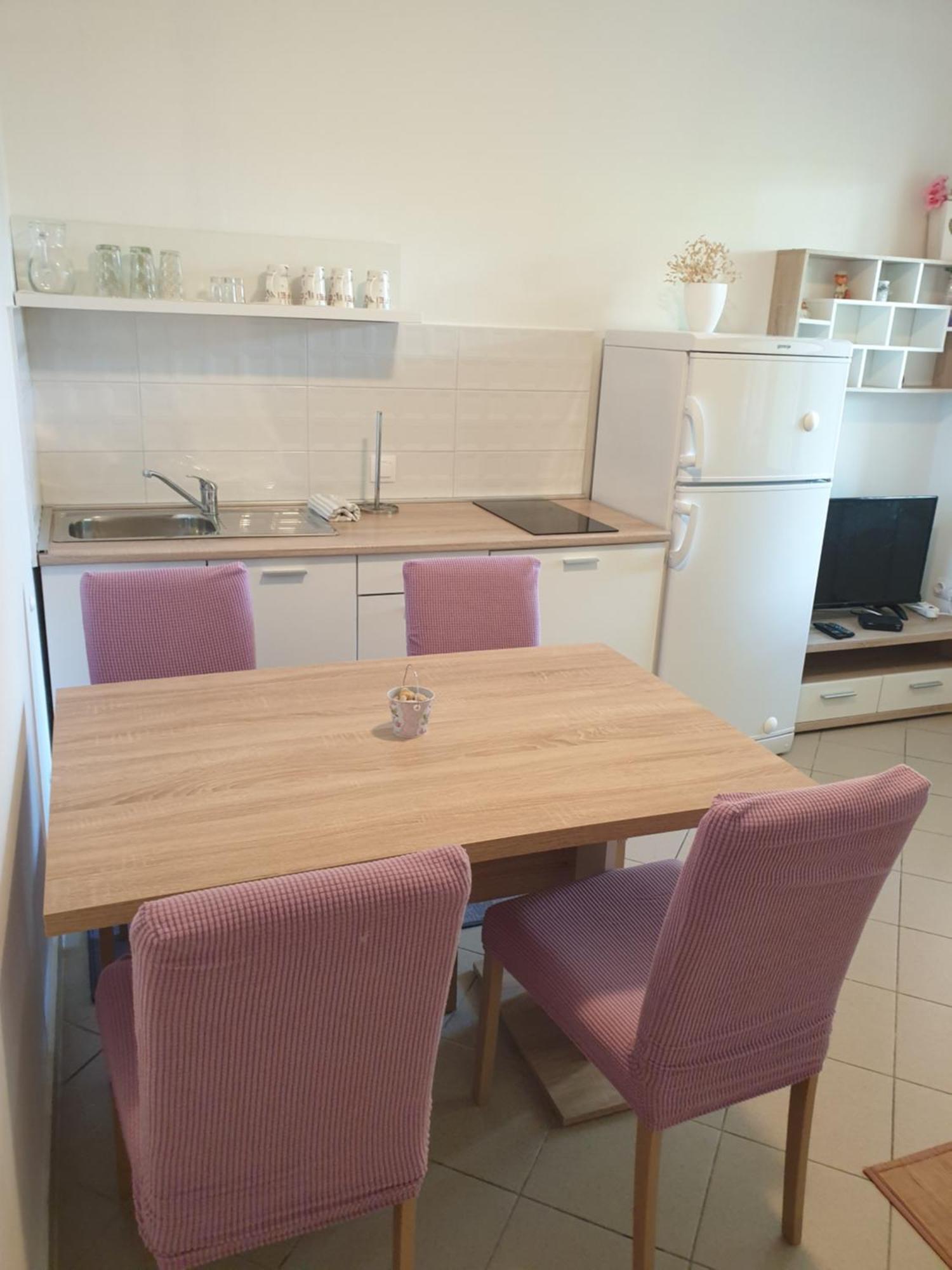Apartments Marina Sveti Filip i Jakov Værelse billede