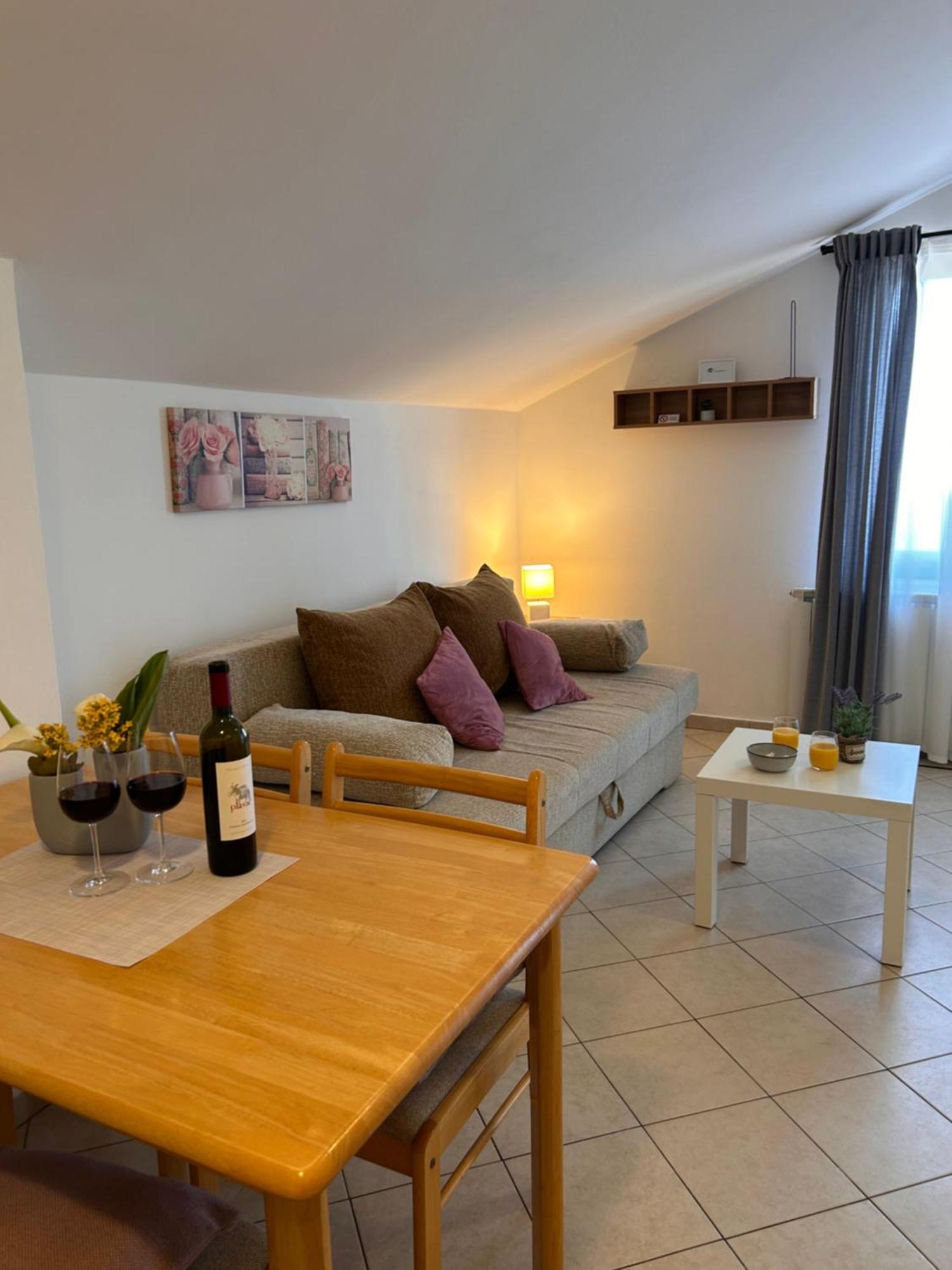 Apartments Marina Sveti Filip i Jakov Eksteriør billede
