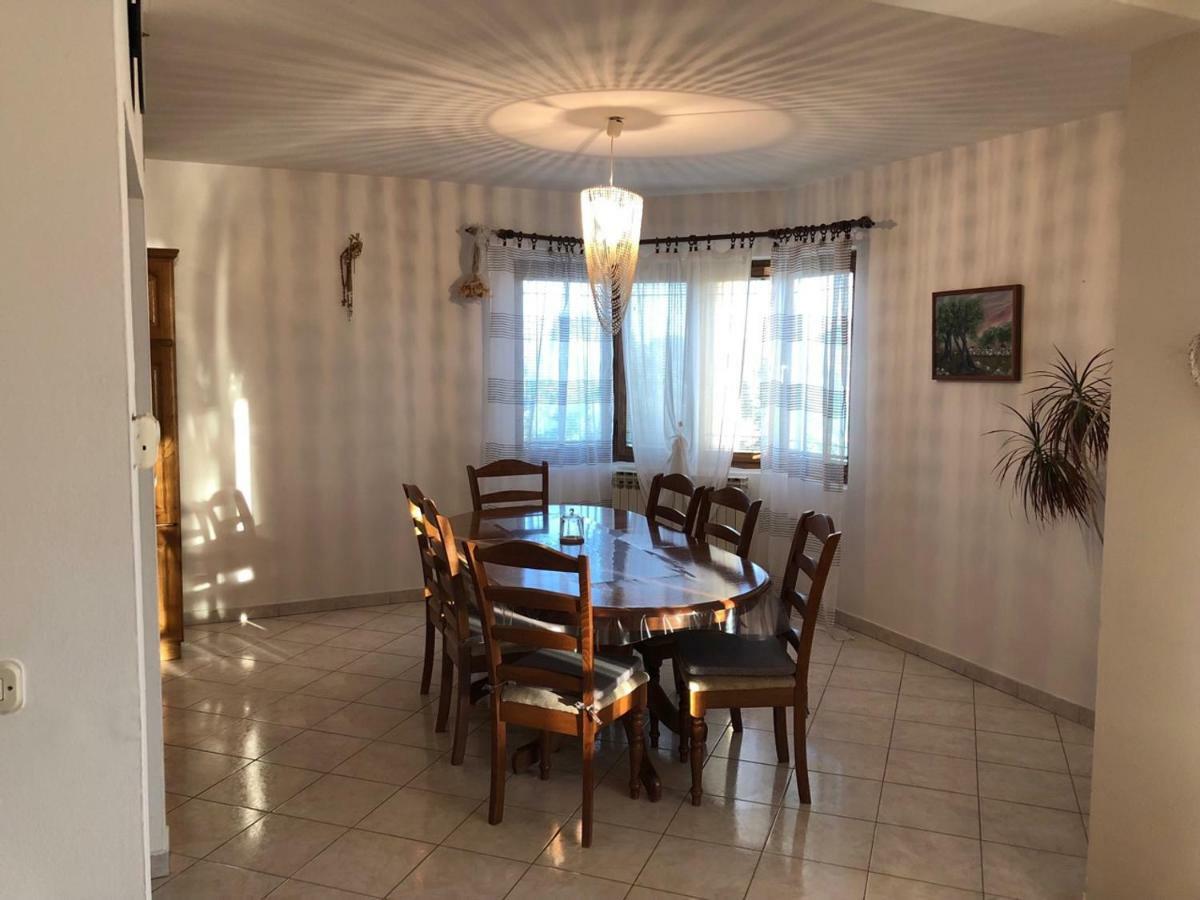 Apartments Marina Sveti Filip i Jakov Eksteriør billede